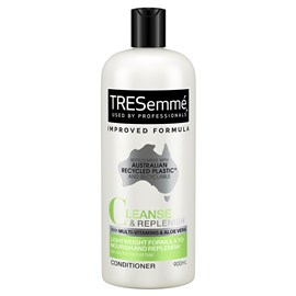 Tresemme Remoisturising Conditioner 900ml
