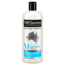 Tresemme Moisture Rich Conditioner 900ml