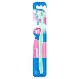 Oral B Gum Compact Toothbrush 1 Pack