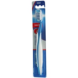 Oral B Crossaction Medium 40 Bonus Floss