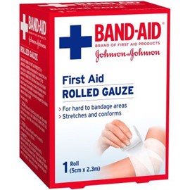 Johnson & Johnson Bandaid First Aid Gauze Roll 2.3m